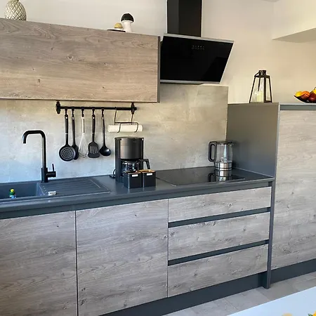 Apartamento Moderne Und Gemuetliche In Ruhiger Lage, Netflix, Keybox *