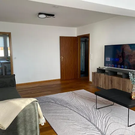 Moderne Und Gemuetliche In Ruhiger Lage, Netflix, Keybox * Burgkunstadt